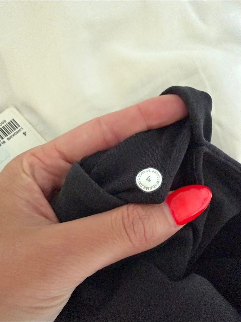 NWT Lululemon Black Groove Pant SHR Flare Nulu Size 4